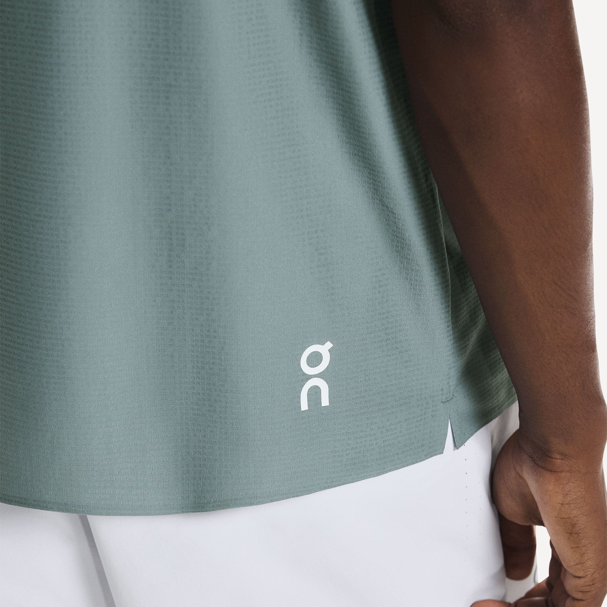 On Court Men's Tennis Shirt - Image 4