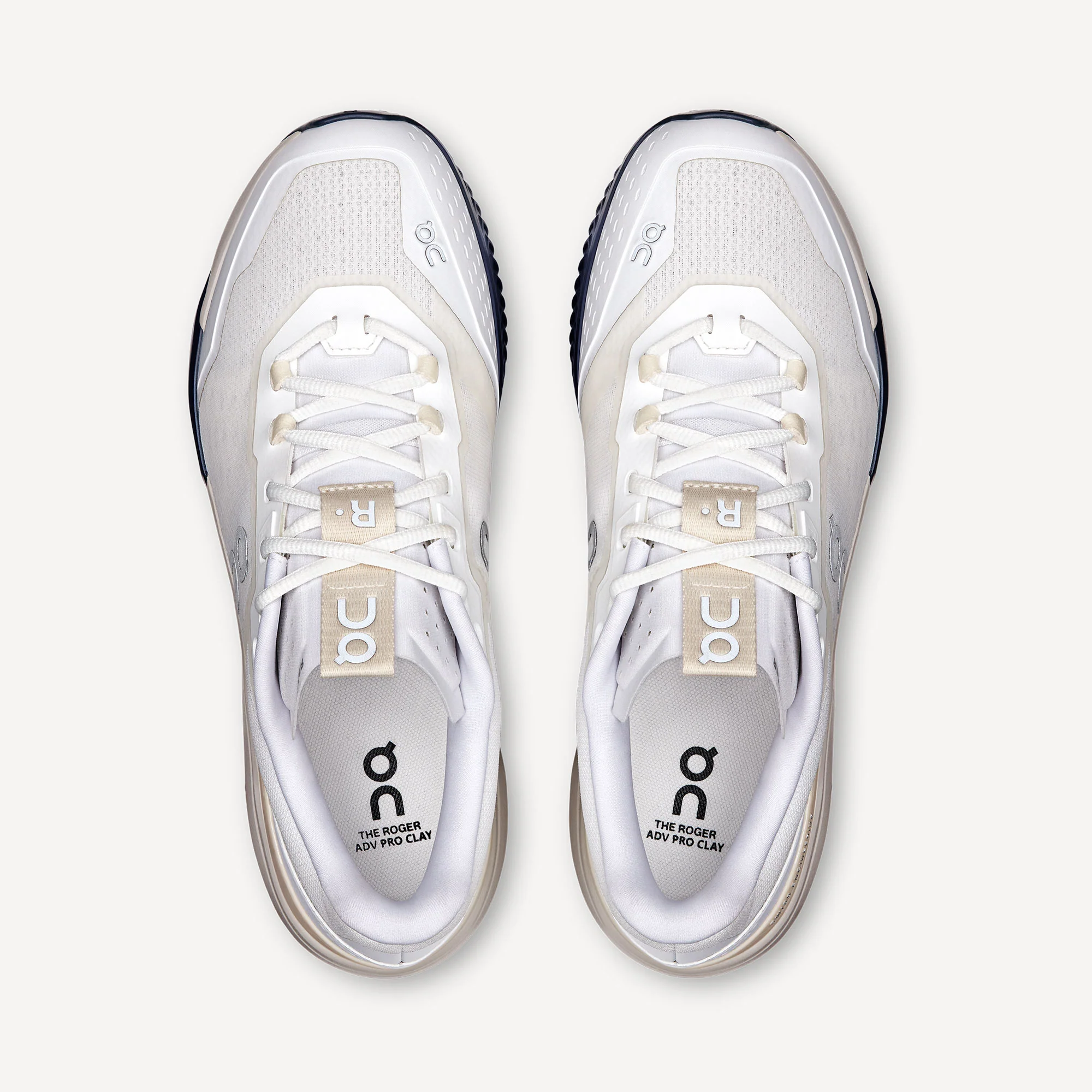 On The Roger Advantage Pro Men's Clay Court Tennis Shoes - Image 5