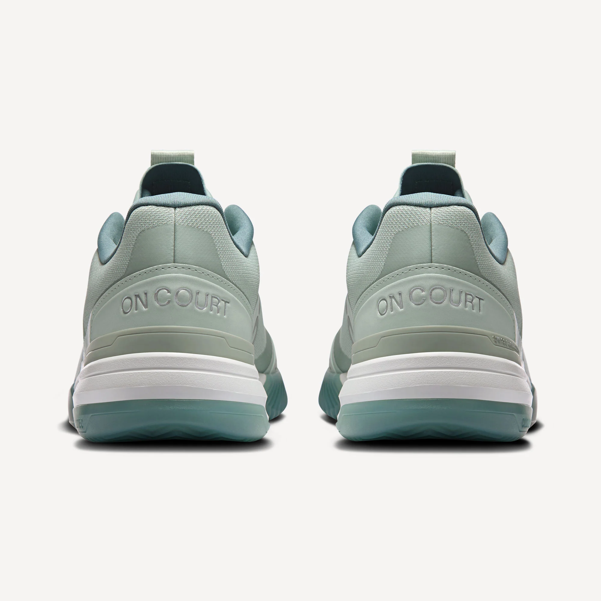 On The Roger Advantage Pro Men's Clay Court Tennis Shoes - Image 6