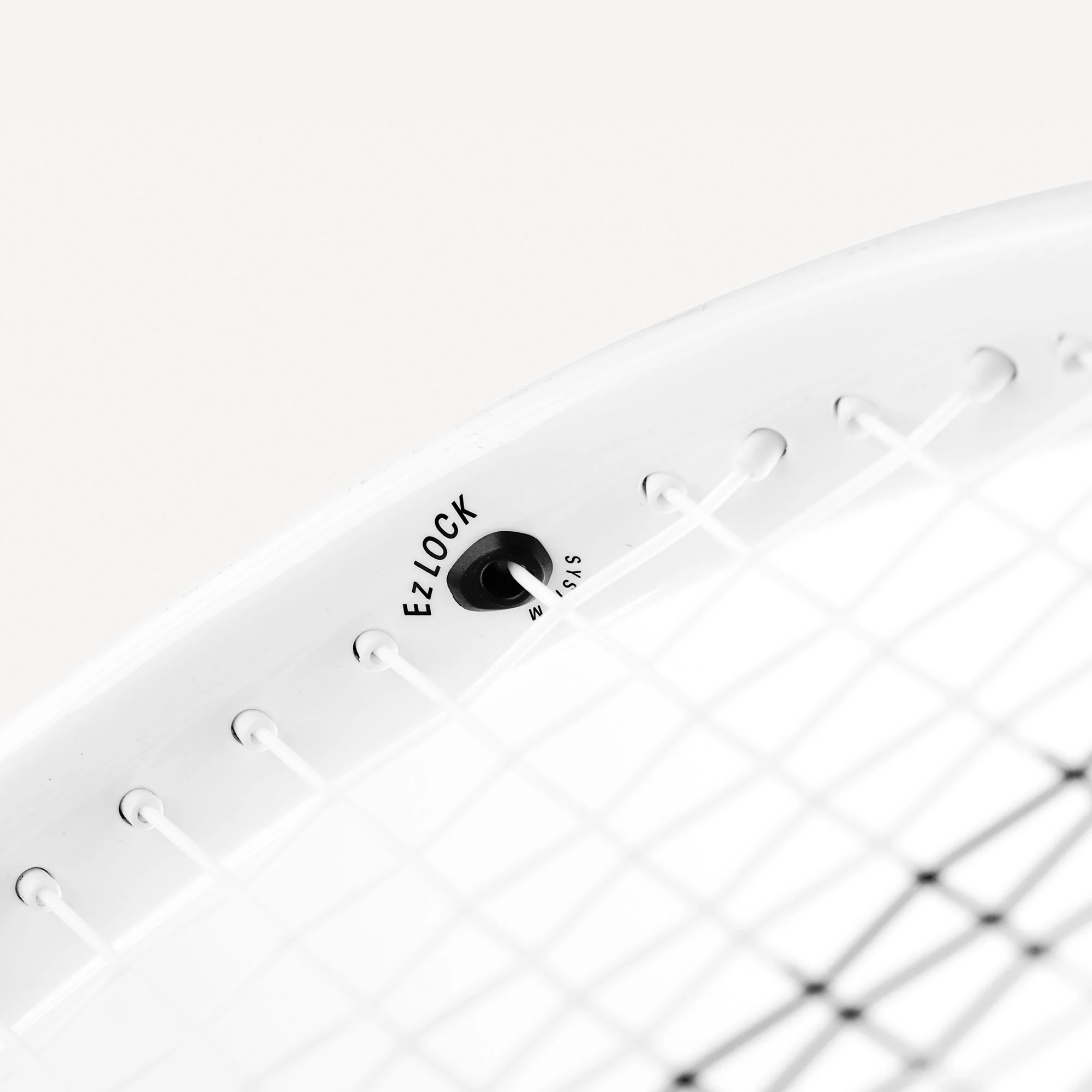 Tecnifibre T-FIGHT 305S Tennis Racket - Image 6