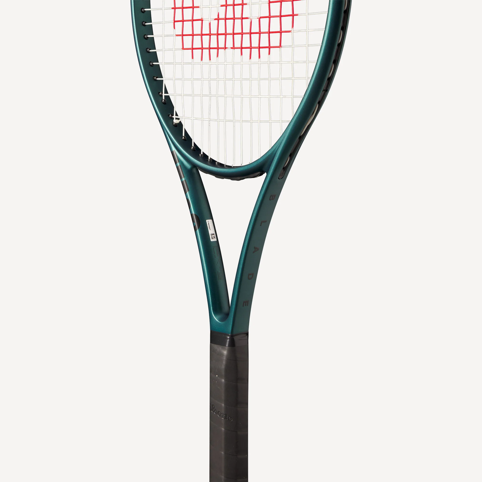 Wilson Blade 100L V9 Tennis Racket - Image 6