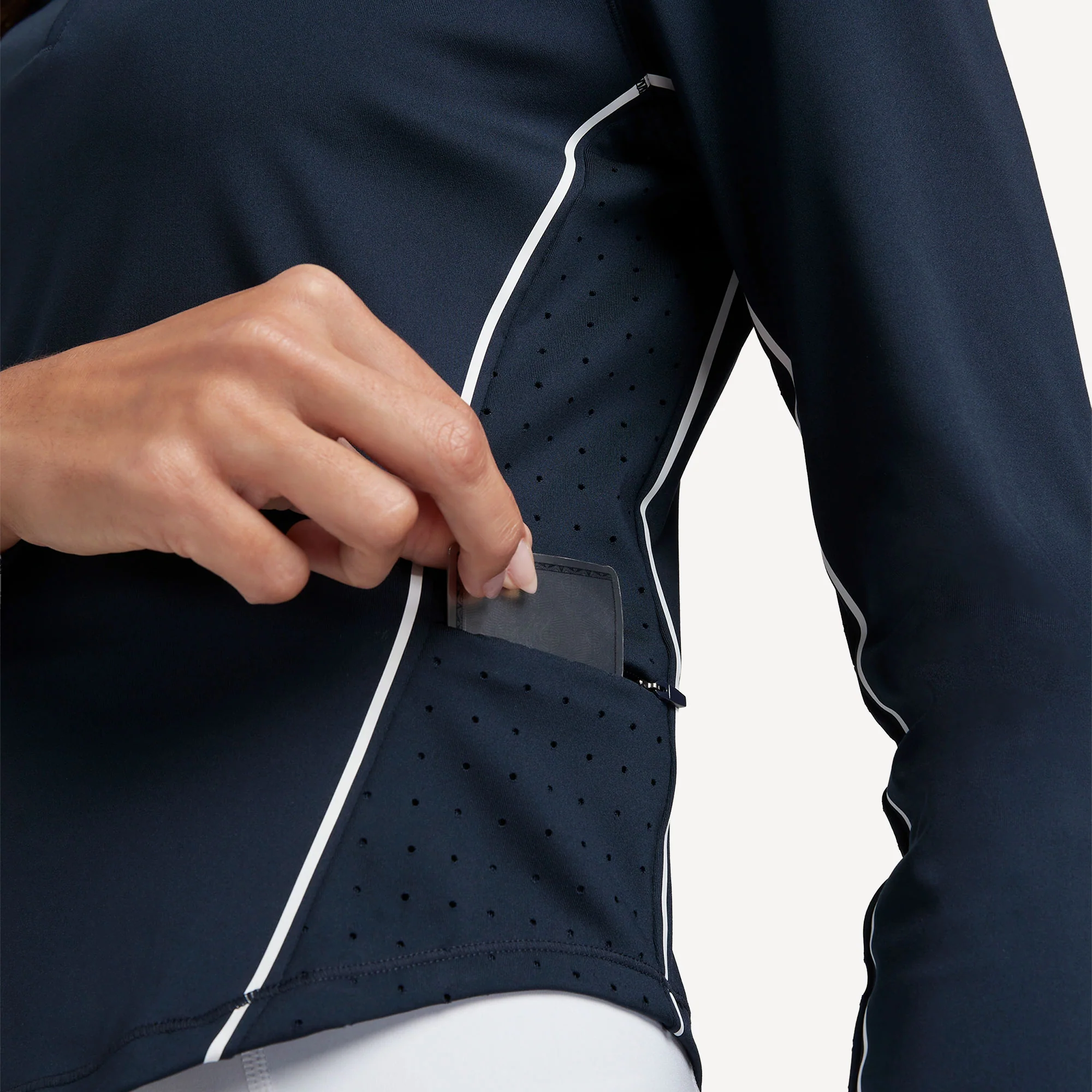 Wilson Brentwood Women's Half-Zip Tennis Midlayer - Image 5
