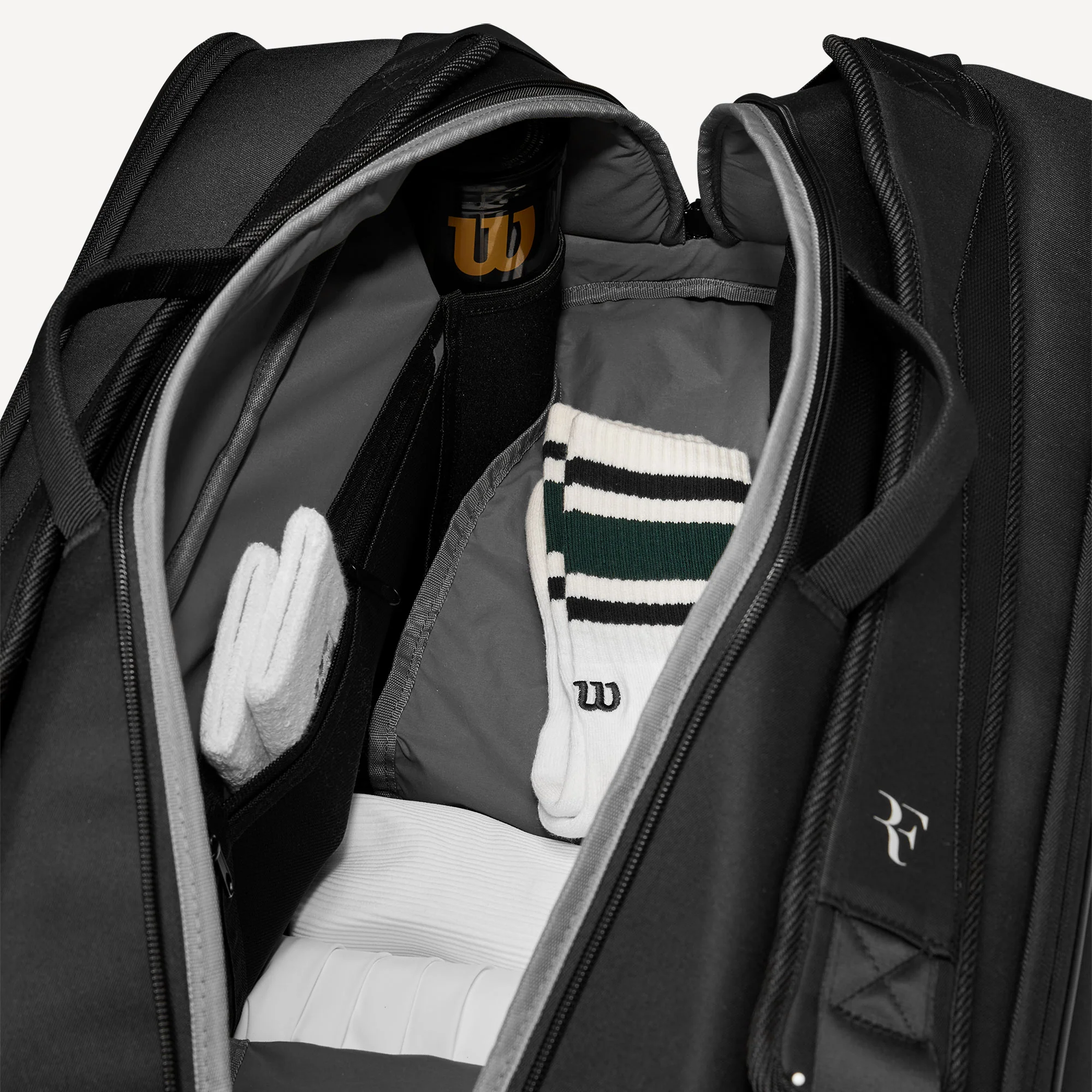 Wilson RF Tournament 15 Racket Tennis Bag - Image 11
