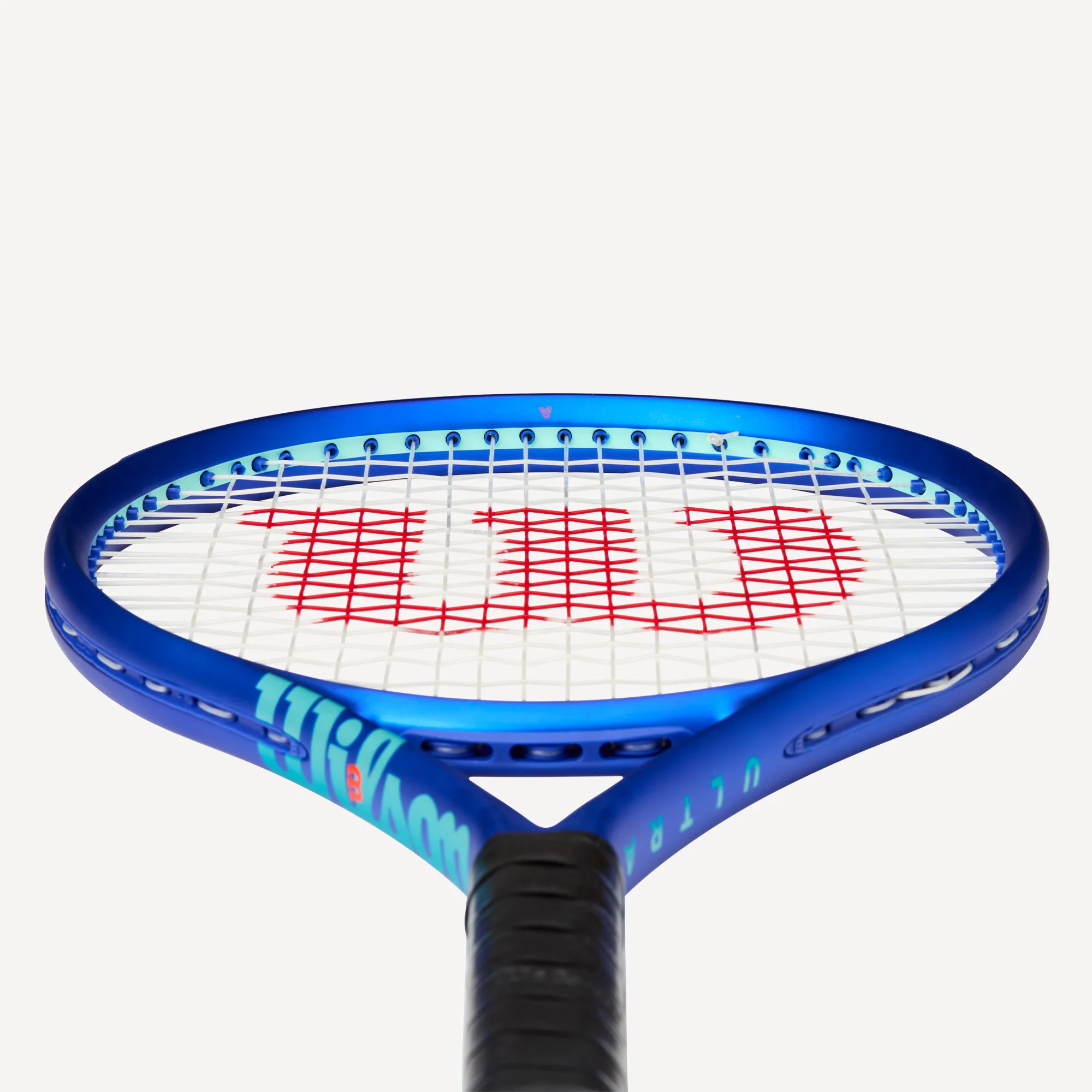 Wilson Ultra 25 V5 Junior Tennis Racket - Image 4