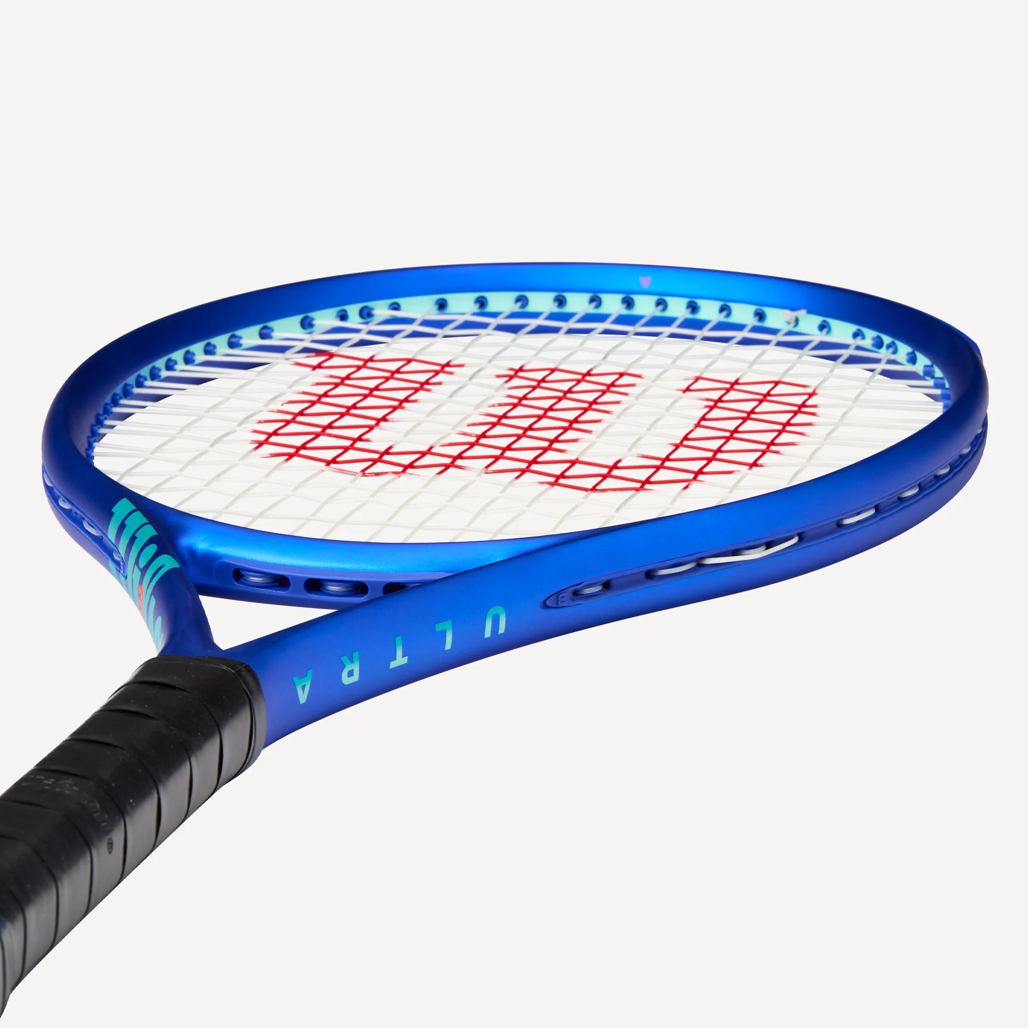 Wilson Ultra 25 V5 Junior Tennis Racket - Image 5